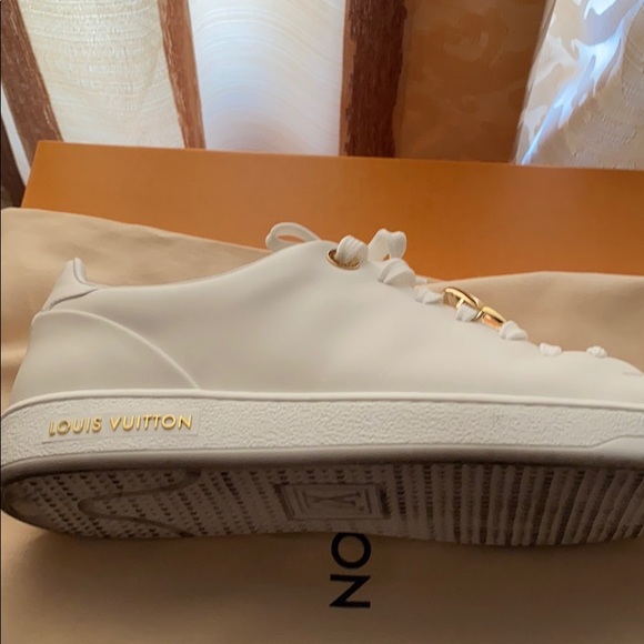Louis Vuitton Sneakers